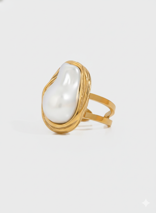Milk & Honey Ring