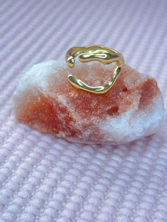 Golden Drift Ring
